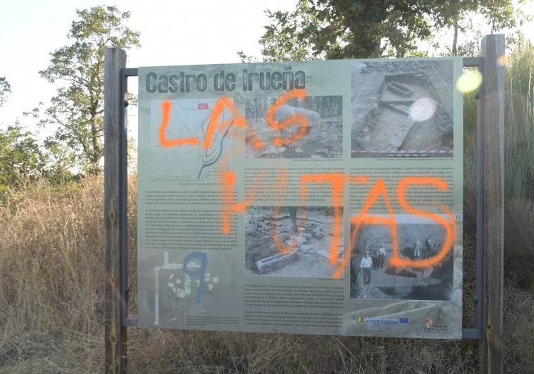 Denuncian el ataque con pintura al yacimiento de Fuenteguinaldo
