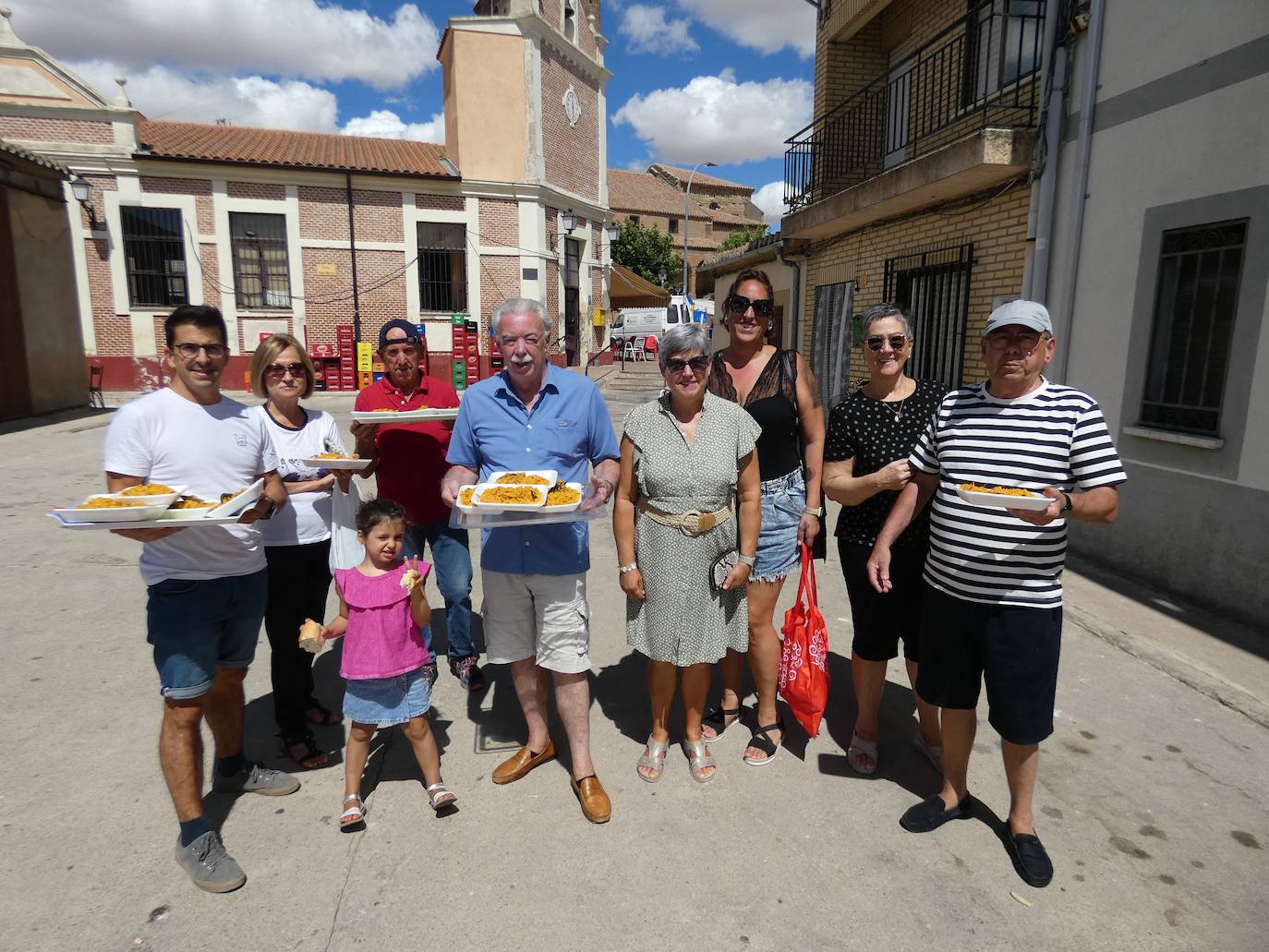 Las 800 raciones de paella que unen a los de Villaflores