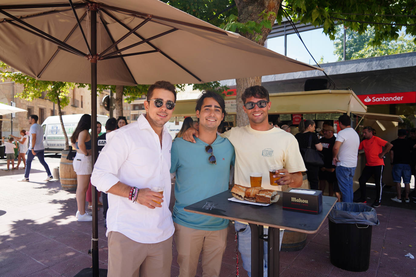 Gran ambiente en el inicio anticipado de la Feria de Día en Salamanca