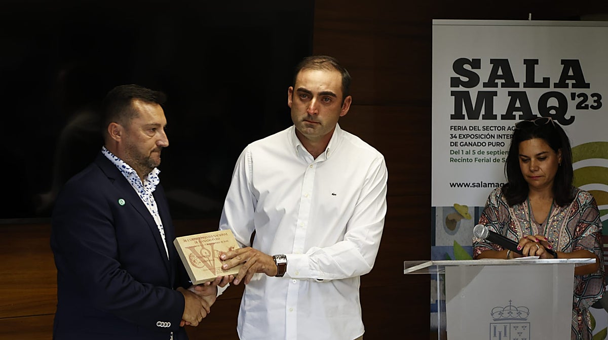 El momento más emotivo de la entrega de premios de la raza morucha