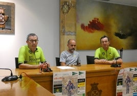 Santos Pérez, Pedro José Pérez y José María Robledo durante la presentación.