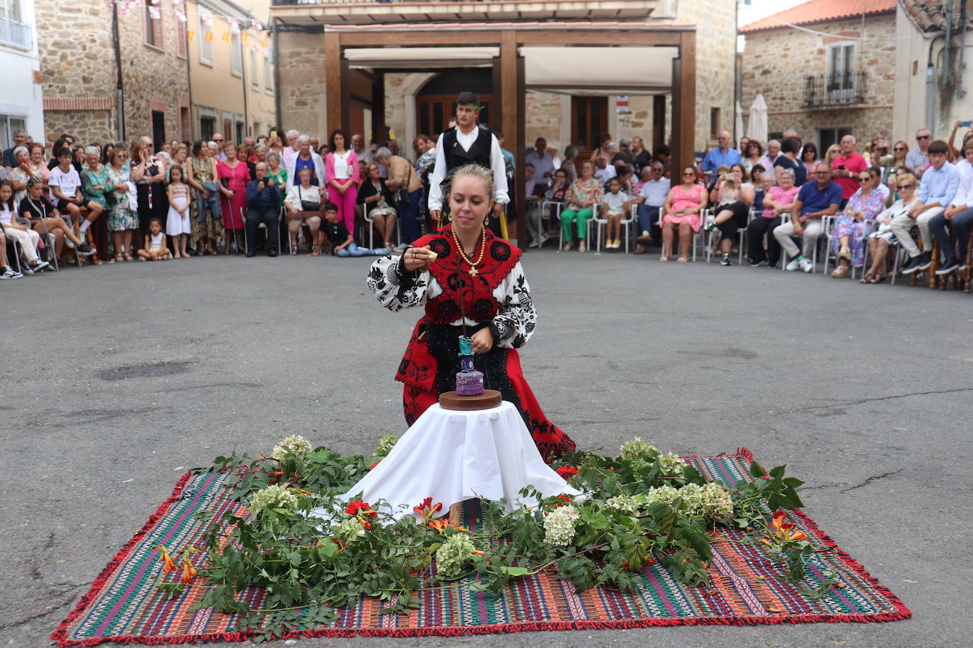 La fiesta no para en Cespedosa de Tormes