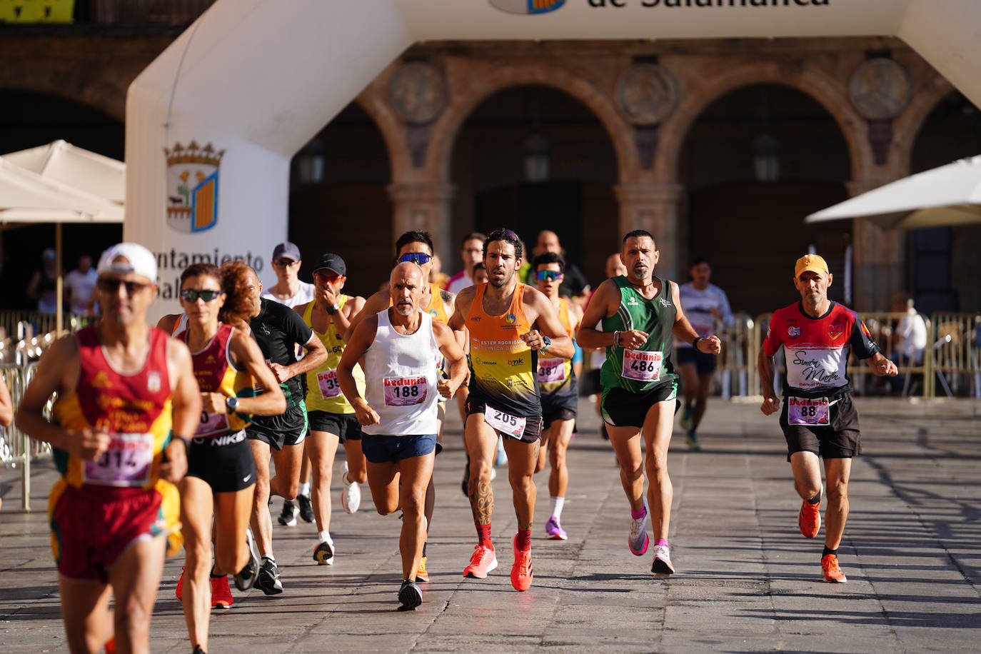 Las mejores imágenes de la Carrera contra la Violencia de Género