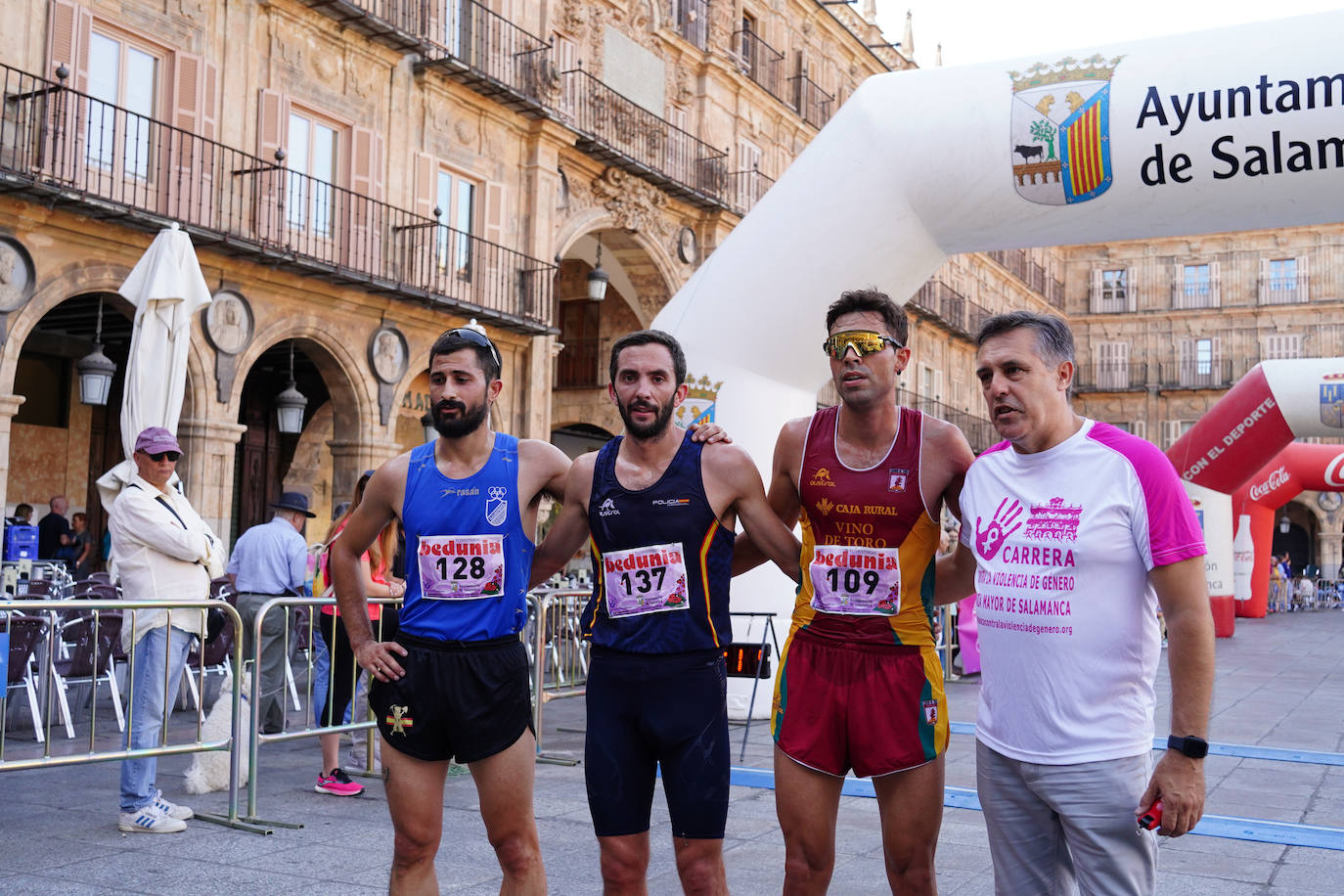 Las mejores imágenes de la Carrera contra la Violencia de Género