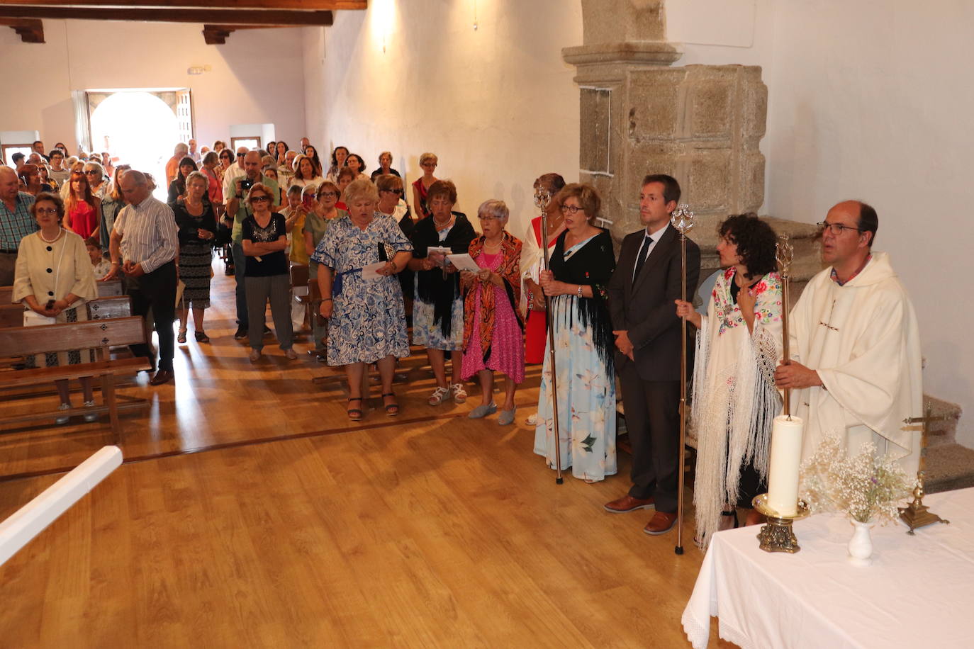 Despedida a lo grande de la Virgen de Gracia Carrero en Gallegos de Solmirón