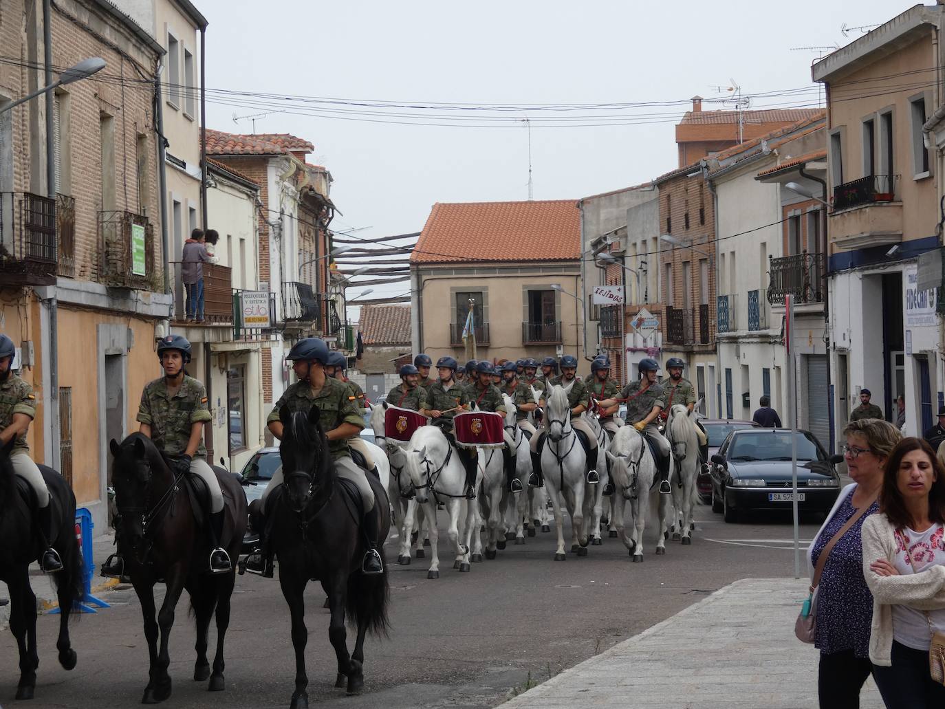 Peñaranda acoge con agradecimiento la visita de la Guardia Real