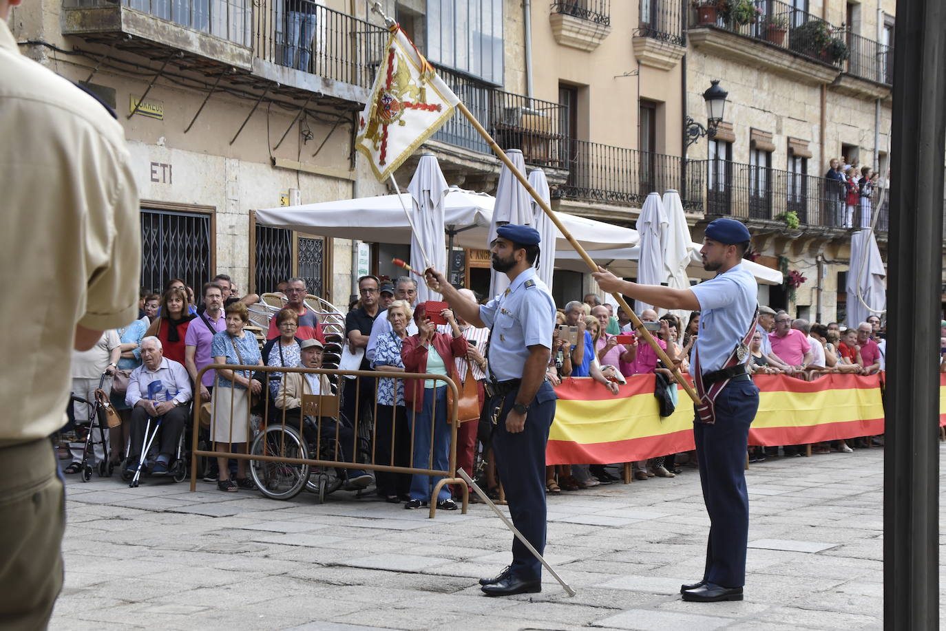 Vivas al Rey en la Plaza Mayor de Ciudad Rodrigo