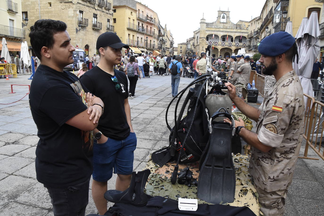 Vivas al Rey en la Plaza Mayor de Ciudad Rodrigo