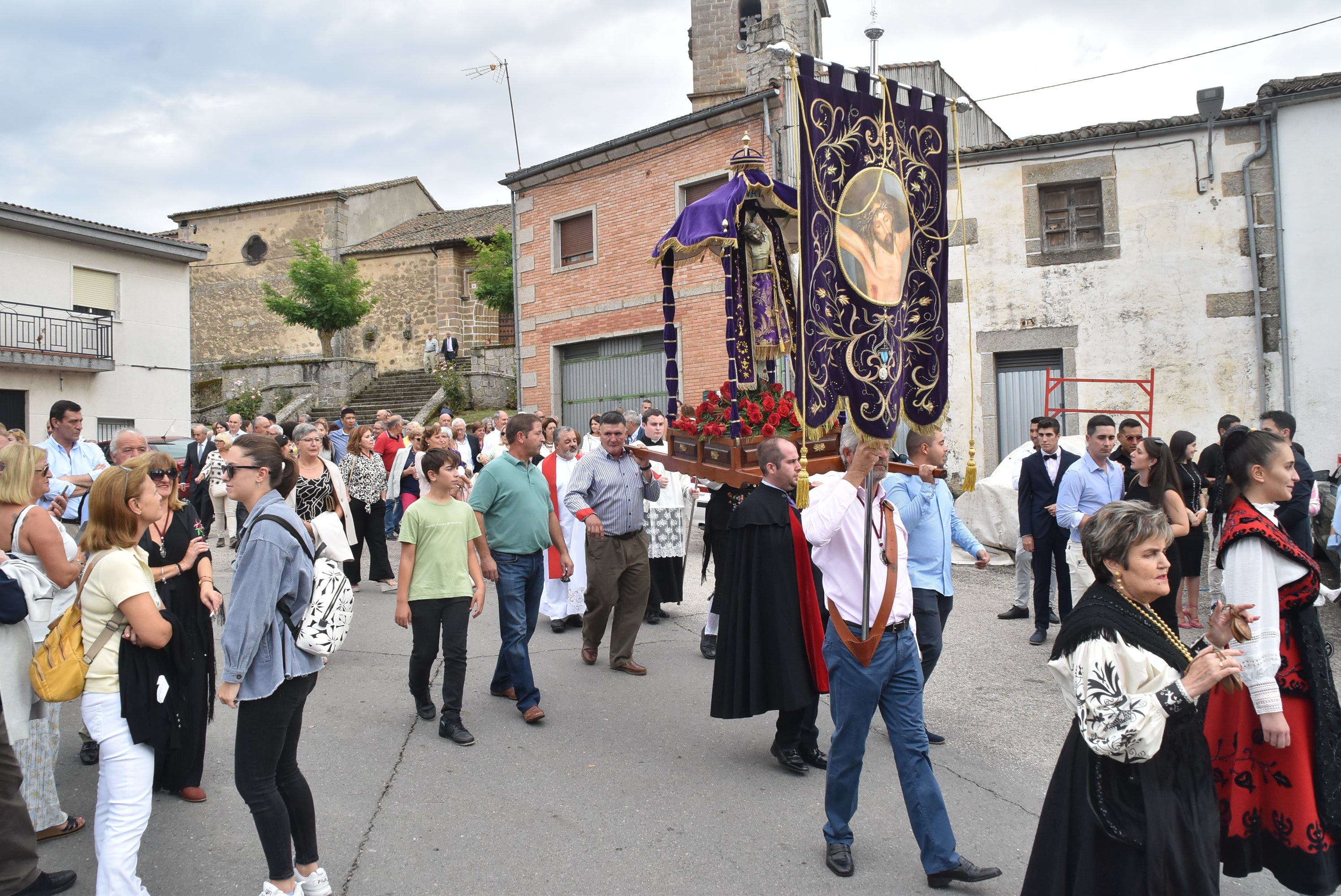 El Cristo de Valvanera ya descansa en su ermita en Sorihuela