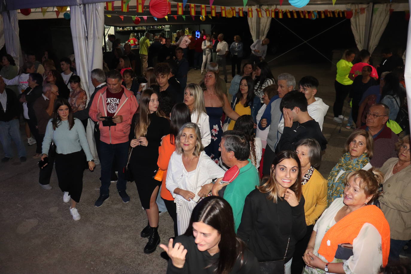 Valdefuentes de Sangusín abre sus fiestas de la Virgen del Carrascal