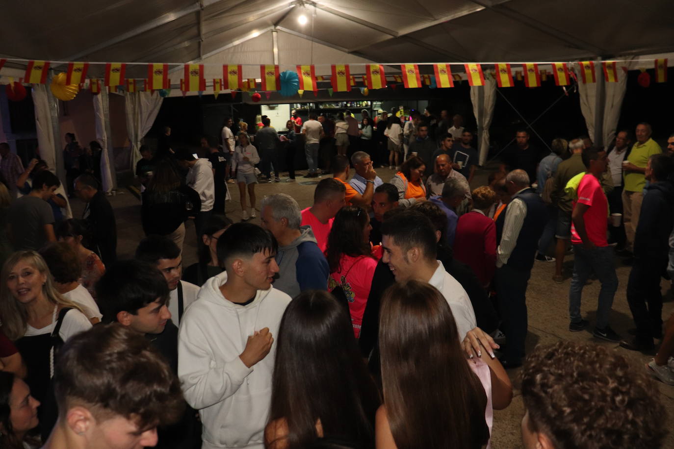 Valdefuentes de Sangusín abre sus fiestas de la Virgen del Carrascal