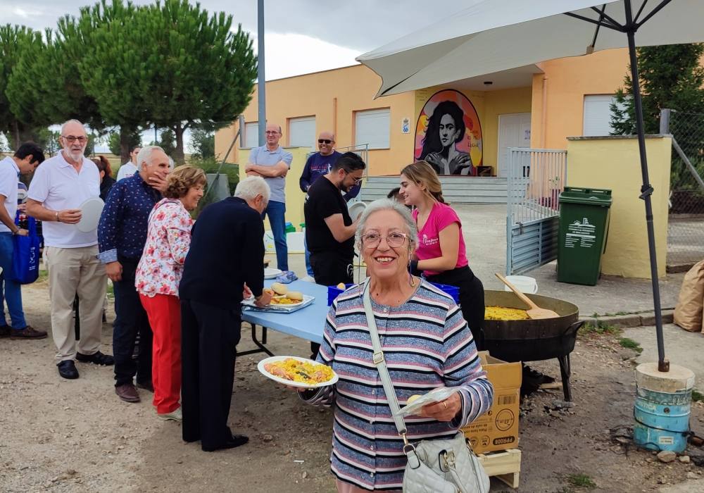 Bóveda del Río Almar reta al cielo y disfruta de su paella a la intemperie