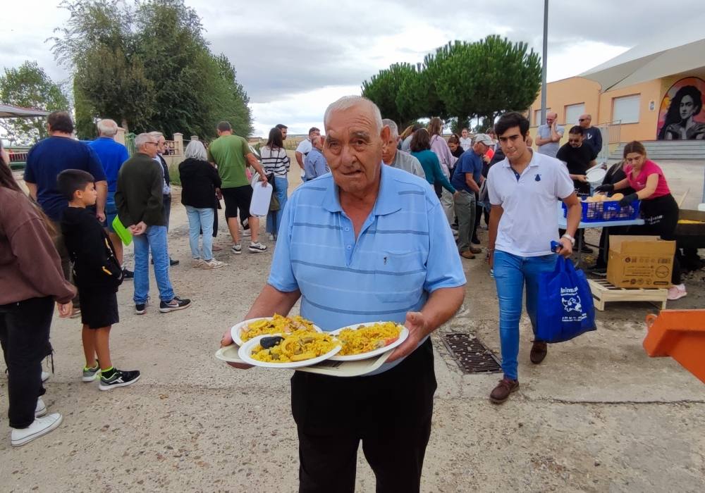 Bóveda del Río Almar reta al cielo y disfruta de su paella a la intemperie