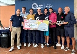 Foto de familia de los finalistas del Circuito Golf Series.