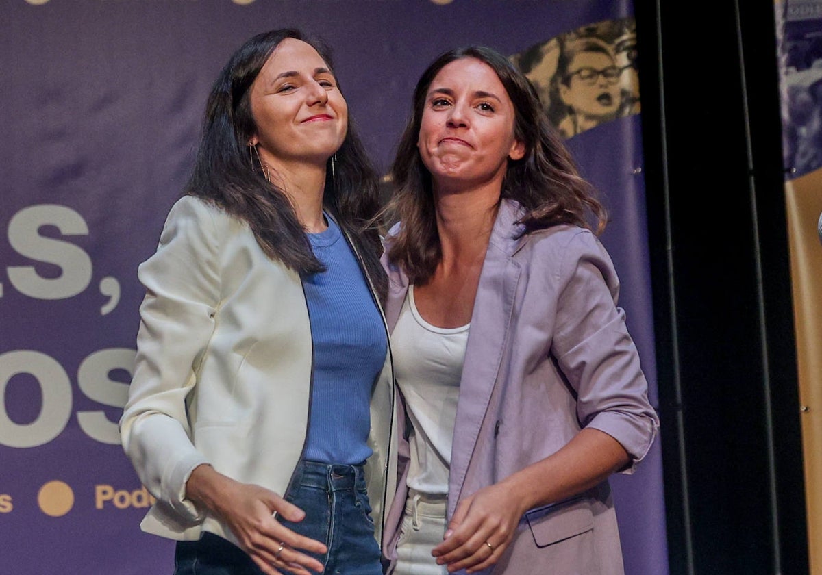 Ione Belarra e Irene Montero, durante un acto de Podemos.