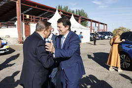 Alfonso Fernández Mañueco y Lluis Planas en la inauguración de Salamaq