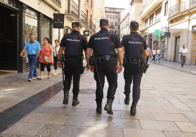 Detenido un falso sordomudo en Salamanca por agresión sexual a dos mujeres a las que había pedido un donativo