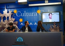 Nel Rodríguez, en pantalla, ganador del Concurso de Bandas.