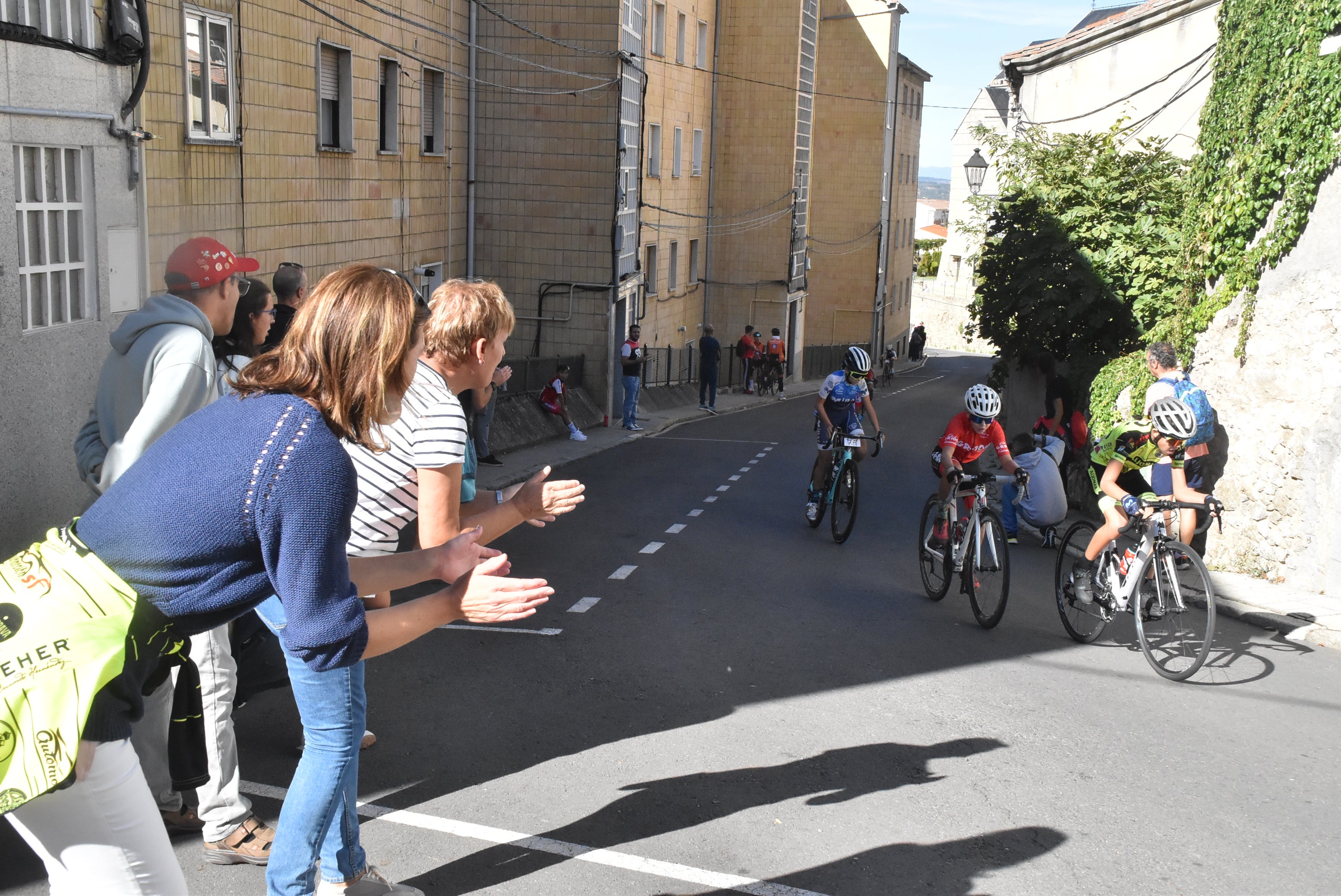 Animada mañana de ciclismo en Béjar