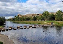 Tramo urbano del río Águeda a su paso por Ciudad Rodrigo para el que el Consistorio pone en marcha un Plan Estratégico