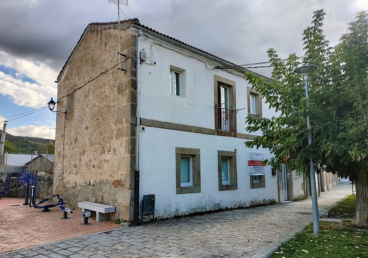 Antigua asociación de mayores, en obras