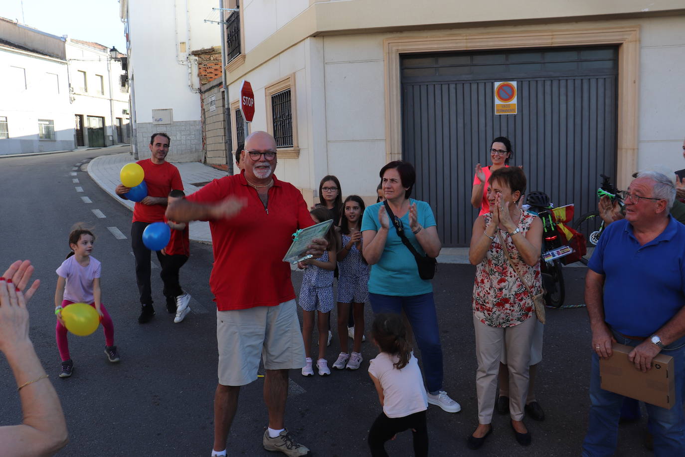 Jesús Sánchez Mateos cumple su sueño: viajar en bici desde Alemania a Ledrada