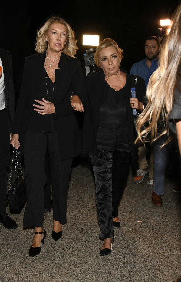 Estos han sido los rostros más conocidos que han acudido al funeral de María Teresa Campos