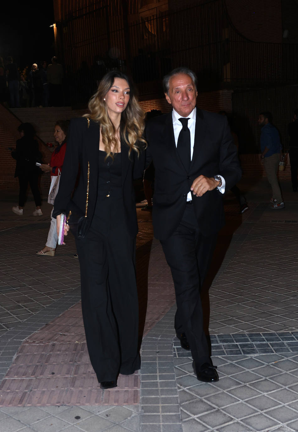 Estos han sido los rostros más conocidos que han acudido al funeral de María Teresa Campos