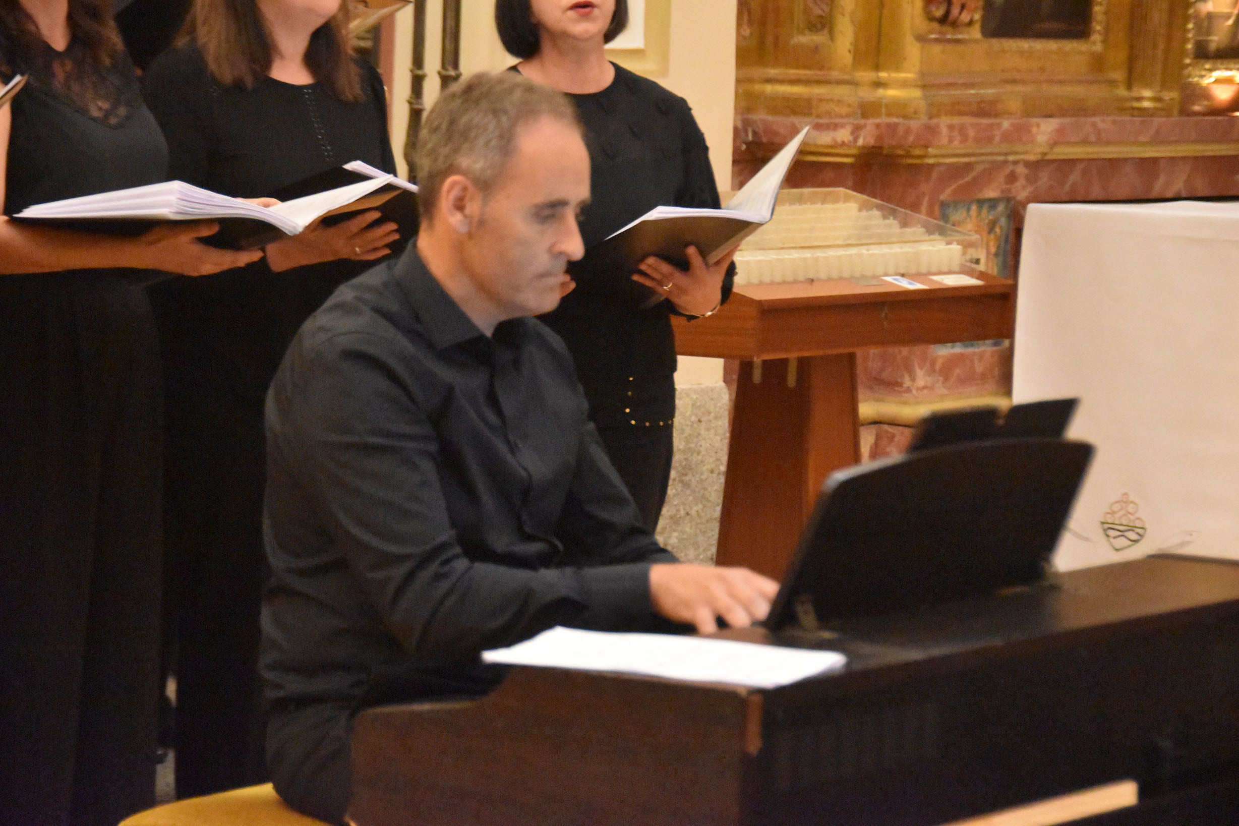 Emotivo concierto por el 53 aniversario de Santa Teresa como Doctora de la Iglesia en Alba de Tormes