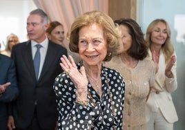 La Reina Sofía luce sonrisa en el quinto aniversario de la Fundación Casa de México