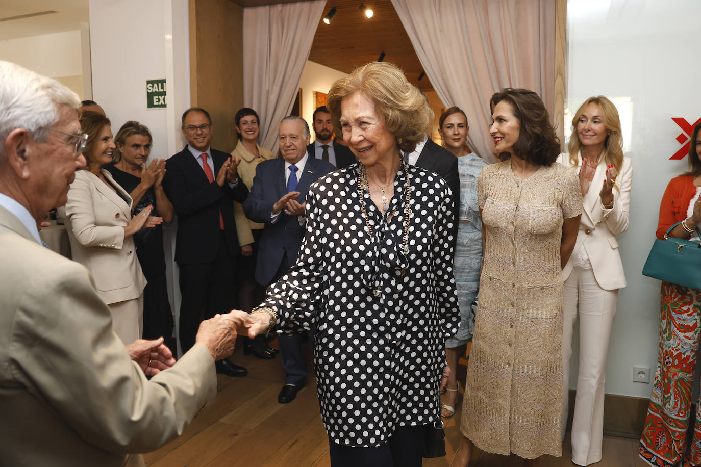 La Reina Sofía luce sonrisa en el quinto aniversario de la Fundación Casa de México