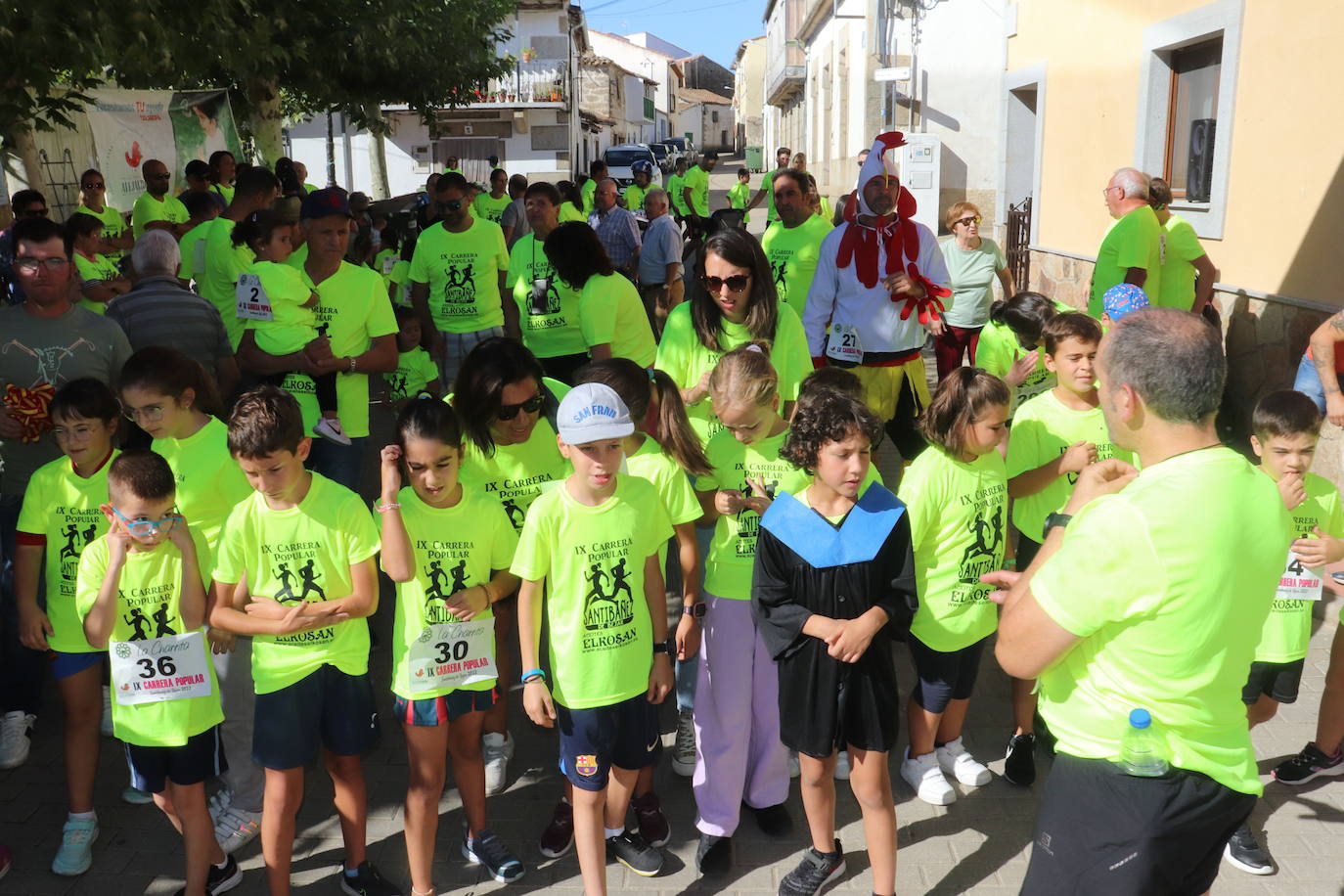 Santibáñez de Béjar se vuelca con su carrera solidaria