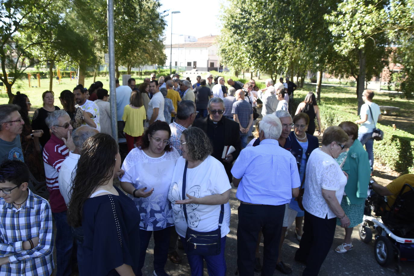 Homenaje a «Quini» en la festividad de la Virgen del Rosario de Miróbriga