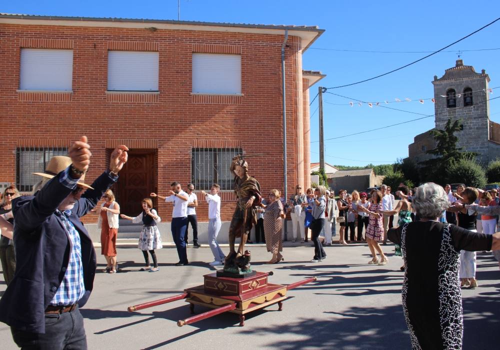 Jotas a San Miguel en Nava de Sotrobal