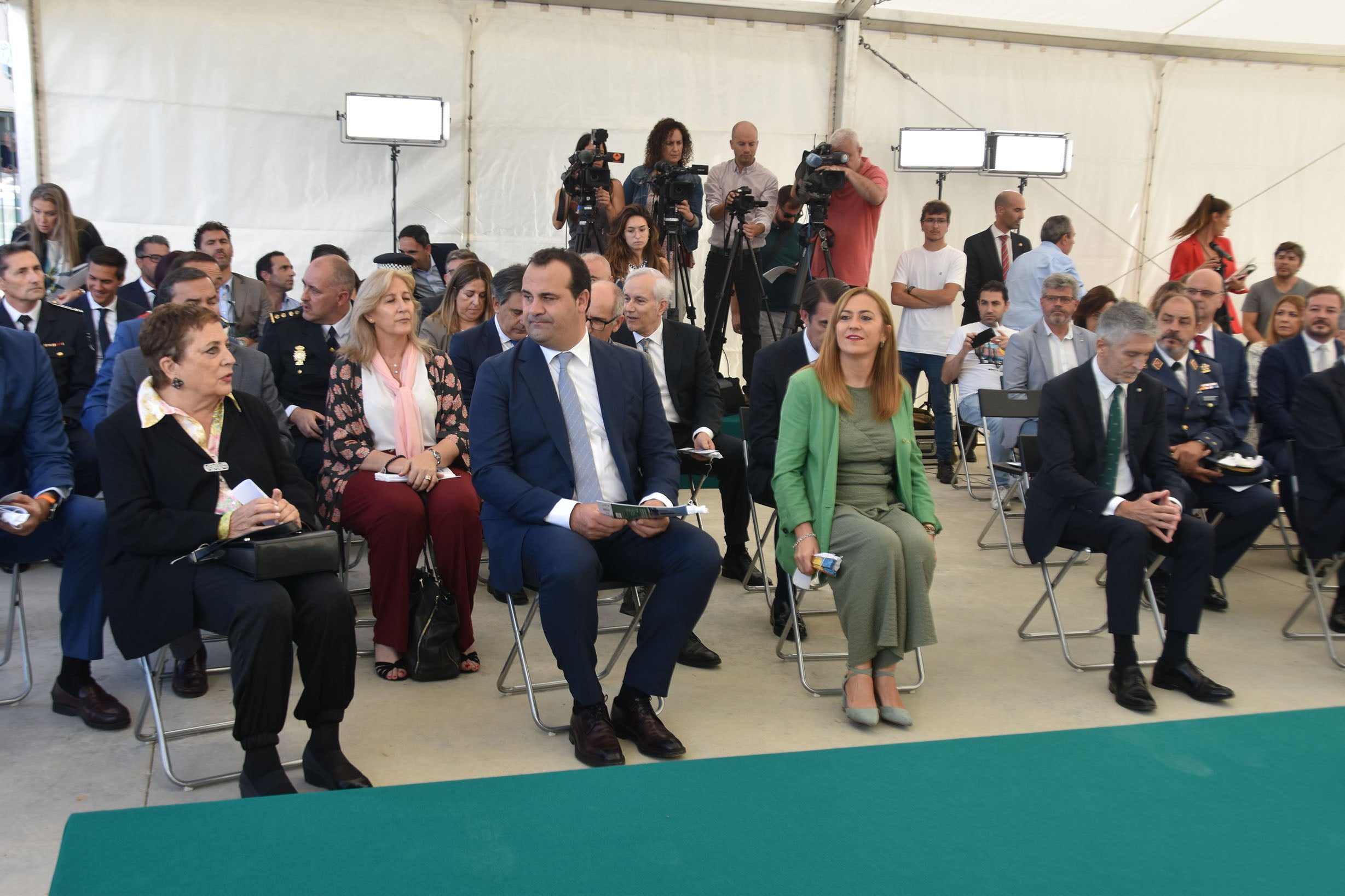 Marlaska inaugura el cuartel de la Guardia Civil en Santa Marta que da servicio a 50.000 personas