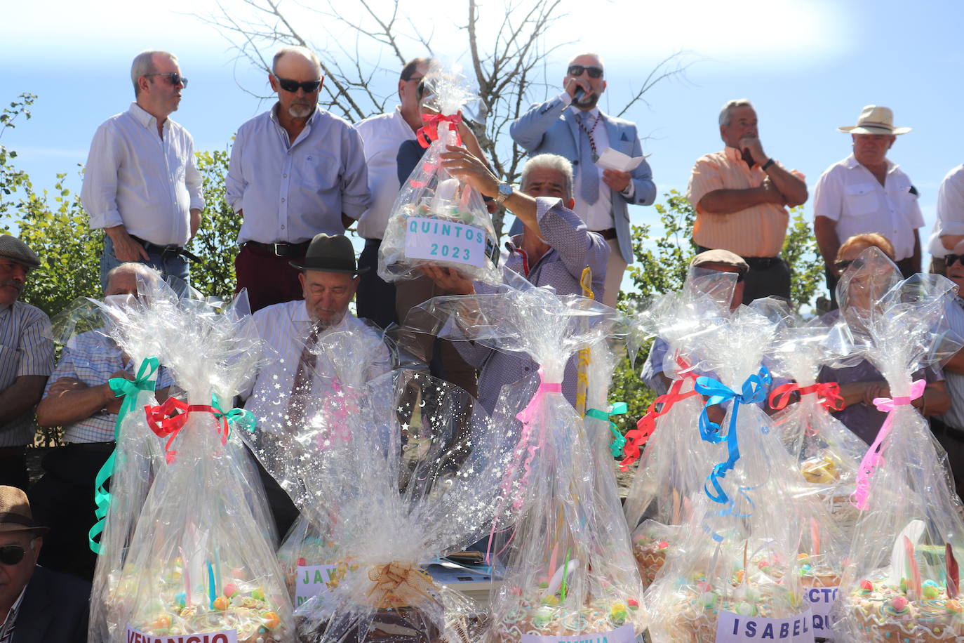 Santibáñez de Béjar se rinde ante la Virgen de Valparaíso