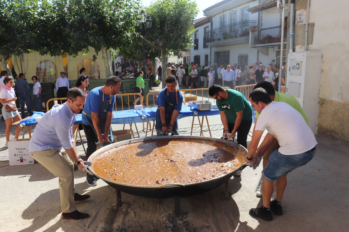 Santibáñez de Béjar se rinde ante la Virgen de Valparaíso