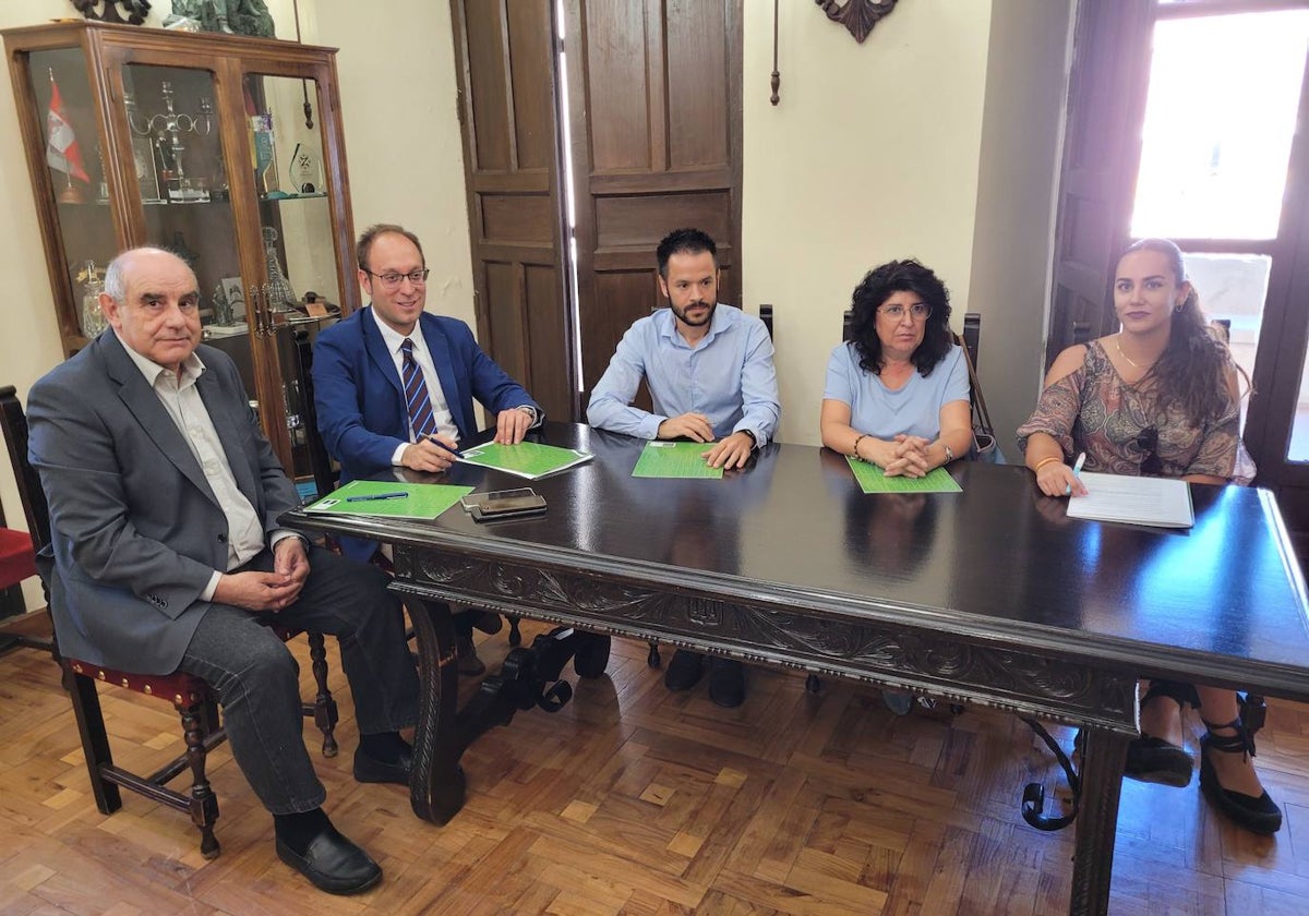 Encuentro Uned y Ayuntamiento de Ciudad Rodrigo