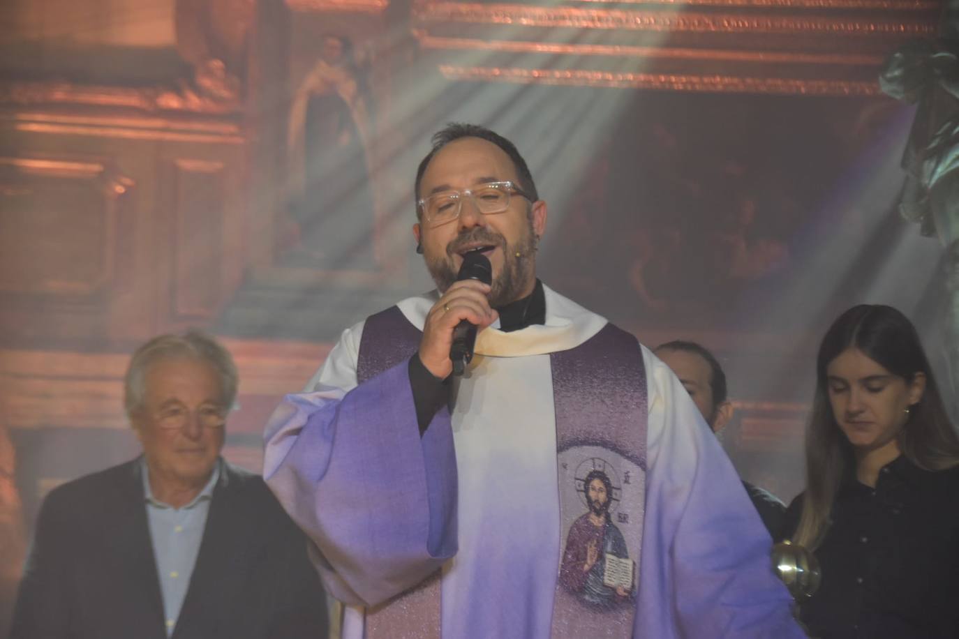 Las mejores imágenes del musical &#039;Vía Crucis&#039; en su estreno en Alba de Tormes