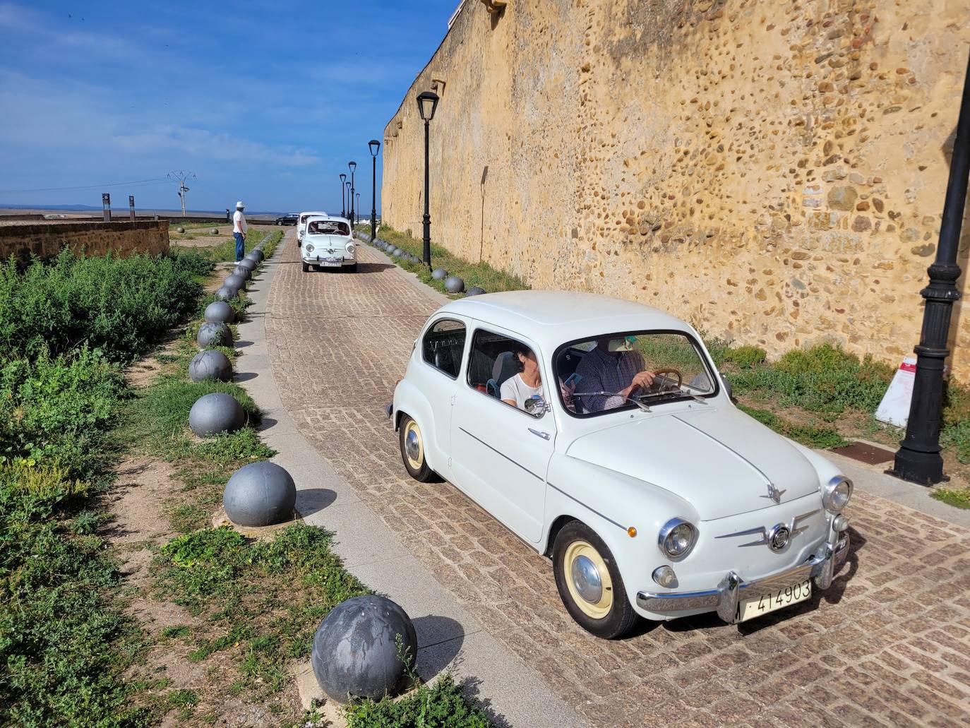 Los clásicos “Seat 600” toman Ciudad Rodrigo