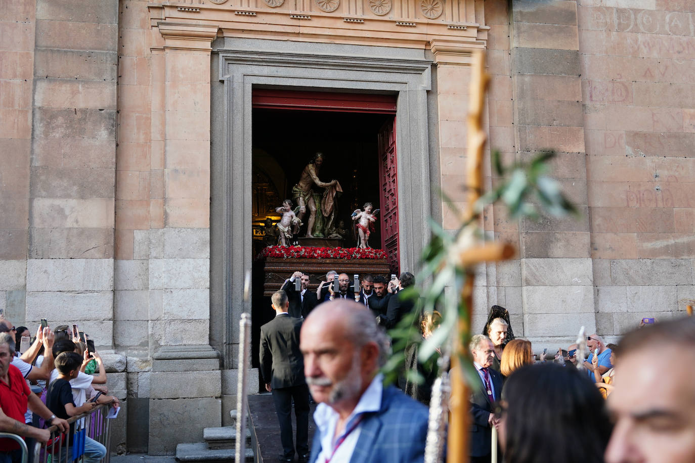 Las imágenes más emotivas de la procesión de Jesús Flagelado en su 75º aniversario