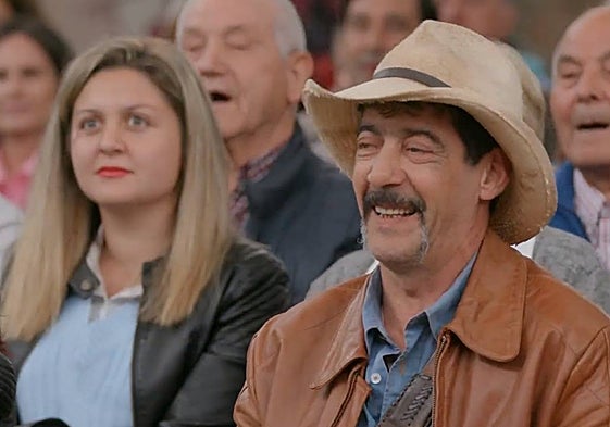 El simpático alguacil de Villanueva del Conde.