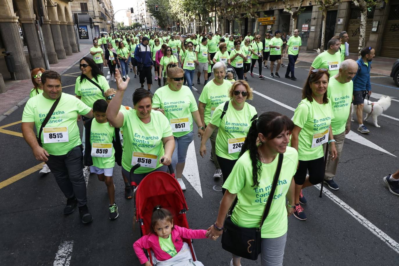 Las mejores imágenes de la Marcha contra el Cáncer de Salamanca