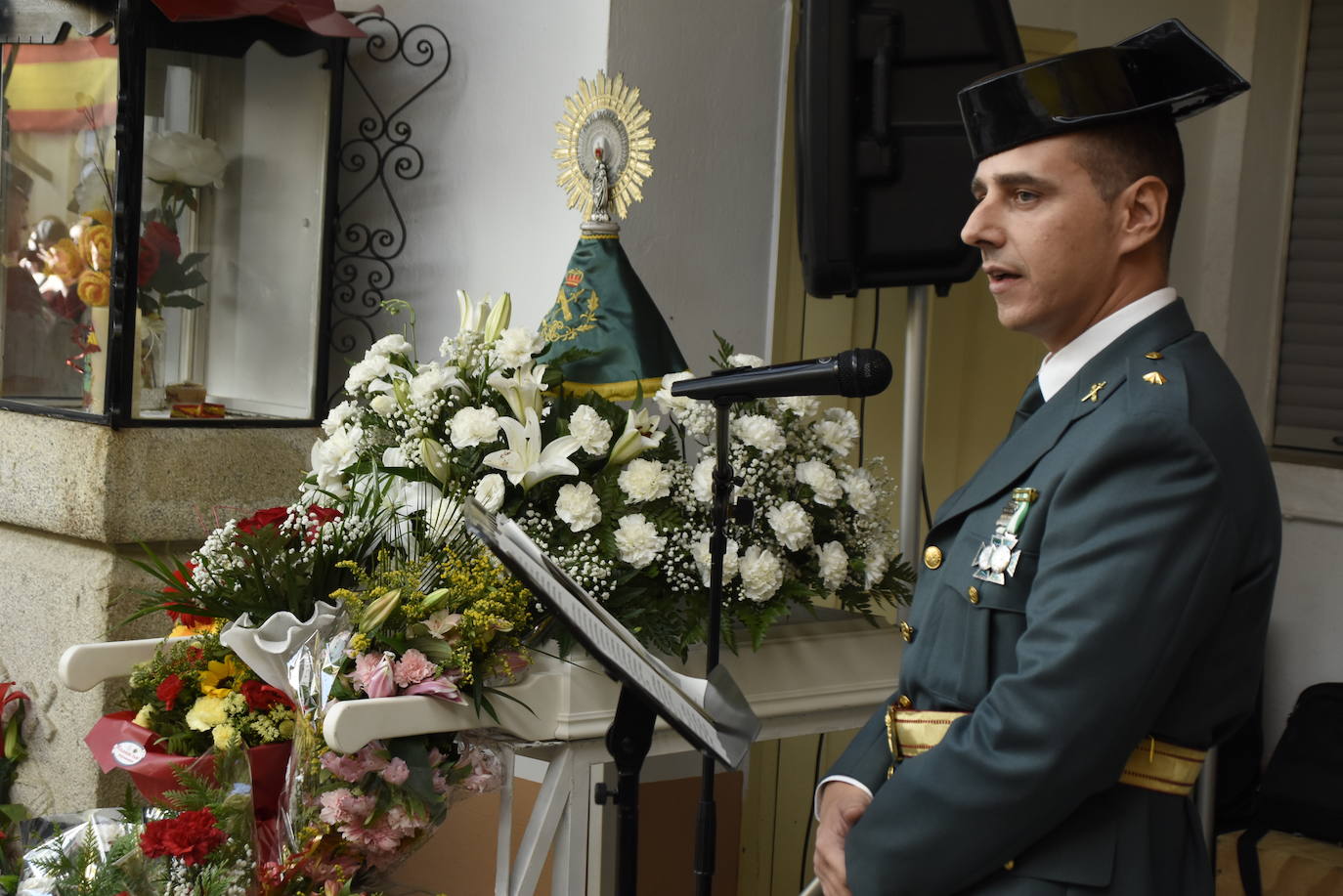 Ciudad Rodrigo grita «Viva el Rey, viva España, viva la Guardia Civil»