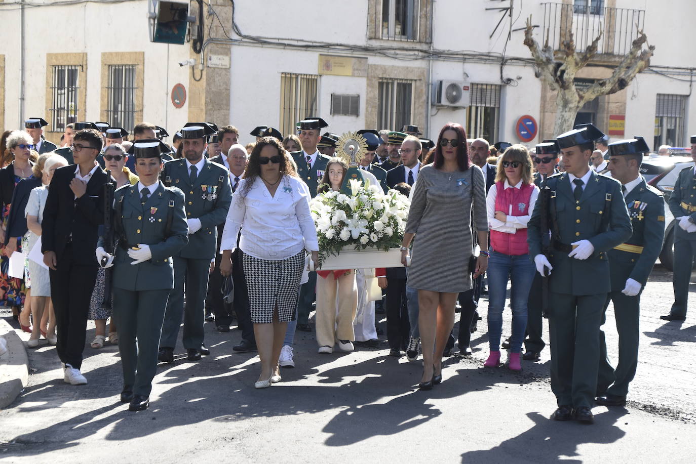 Ciudad Rodrigo grita «Viva el Rey, viva España, viva la Guardia Civil»