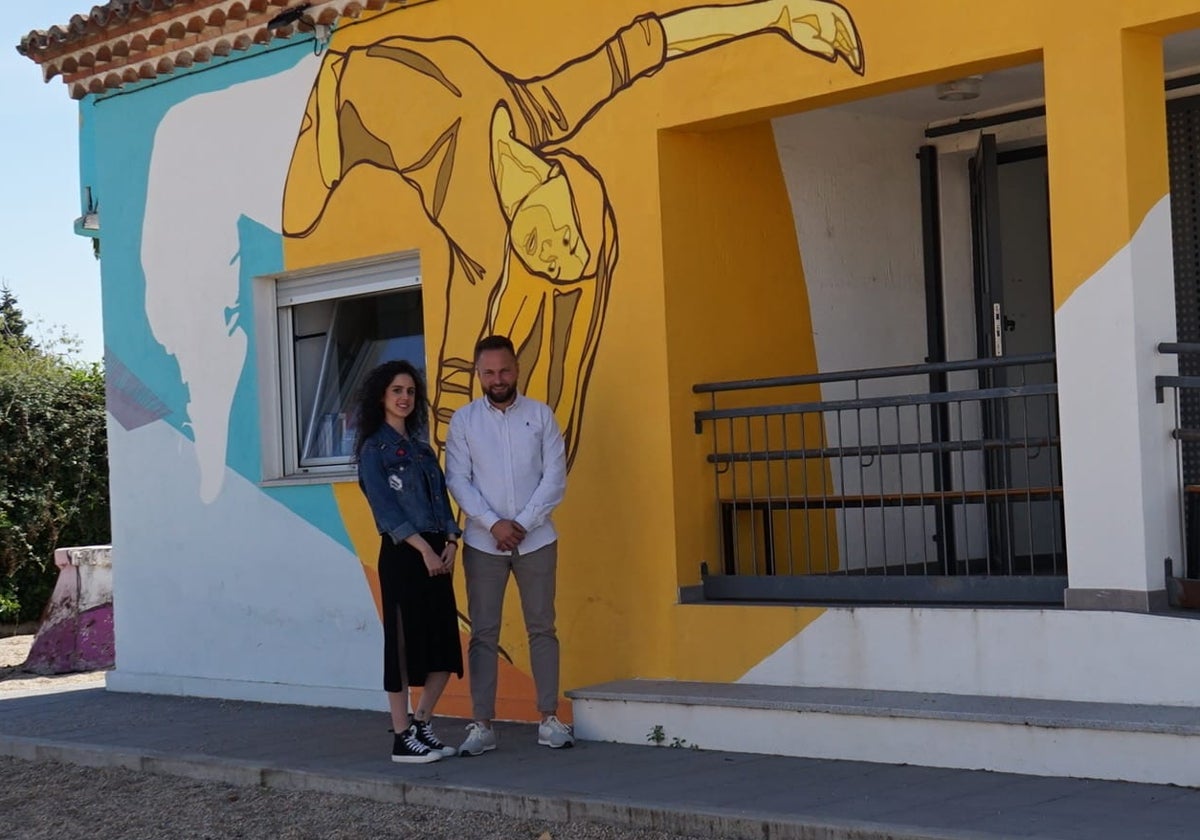 Cristina Moriano y Norberto Flores en el Área Joven de Santa Marta.