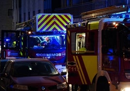 Los bomberos tuvieron bastante trabajo esta madrugada.