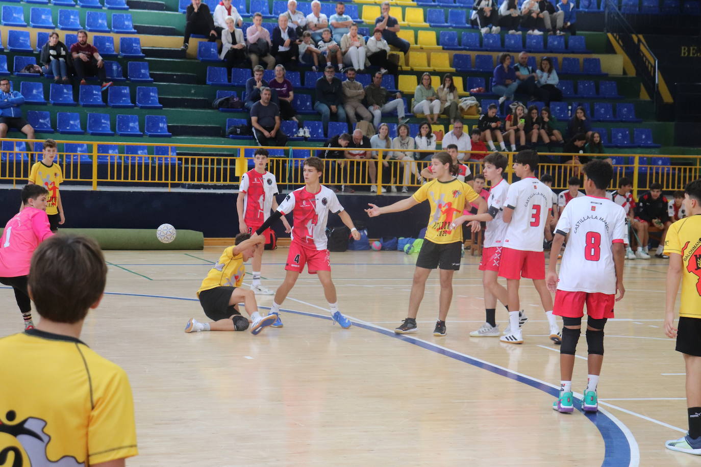 Victoria de Castilla-La Mancha en el primer Torneo de Balonmano Ciudad de Béjar