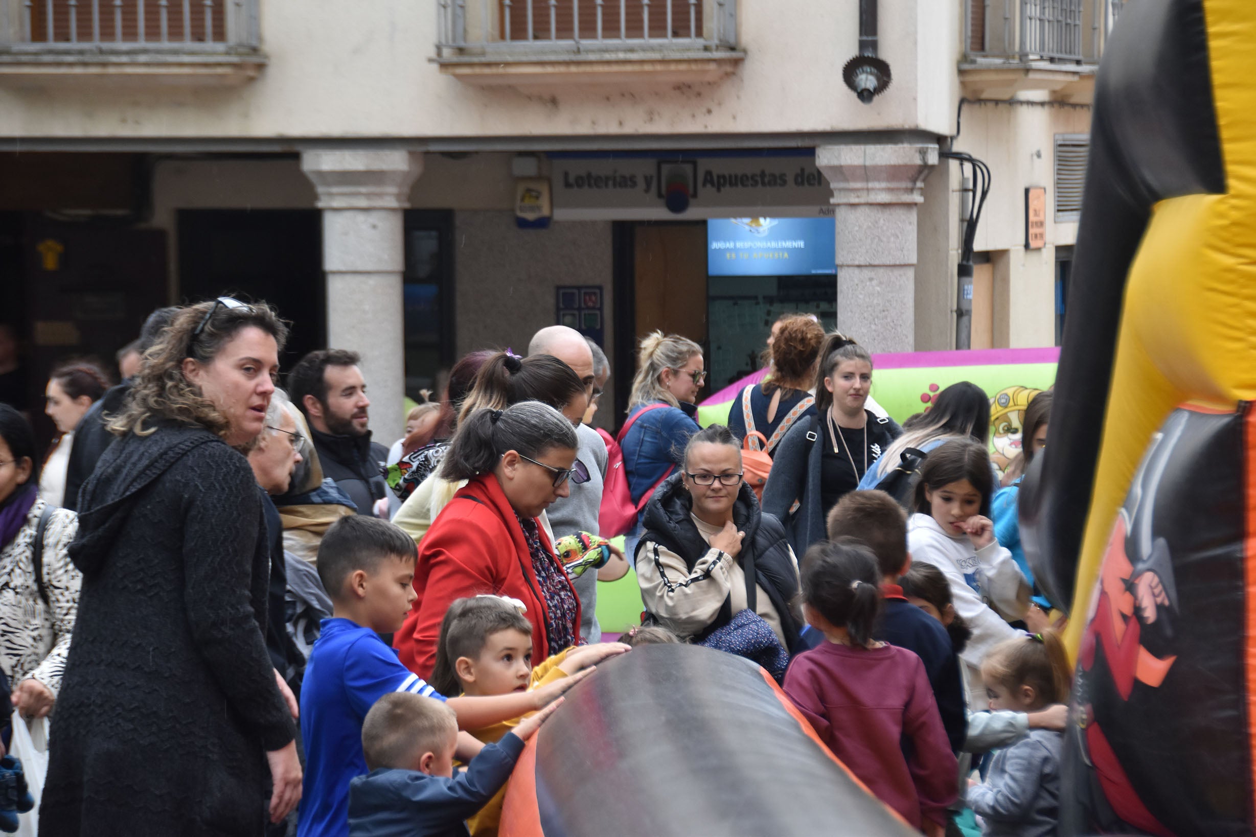 Los niños de Alba brillan en los playbacks