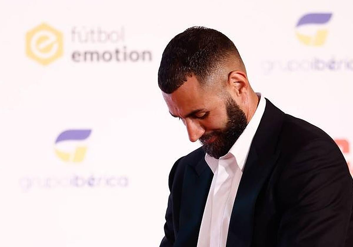 Imagen de Karim Benzema en un acto.